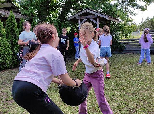 Półkolonie letnie z Kravvtrening – niezapomniana przygoda dla dzieci z Gostynina