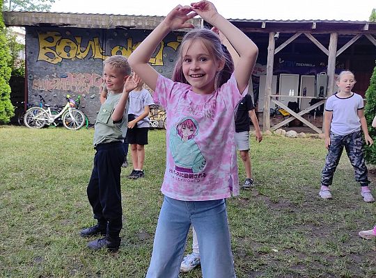 Półkolonie letnie z Kravvtrening – niezapomniana przygoda dla dzieci z Gostynina